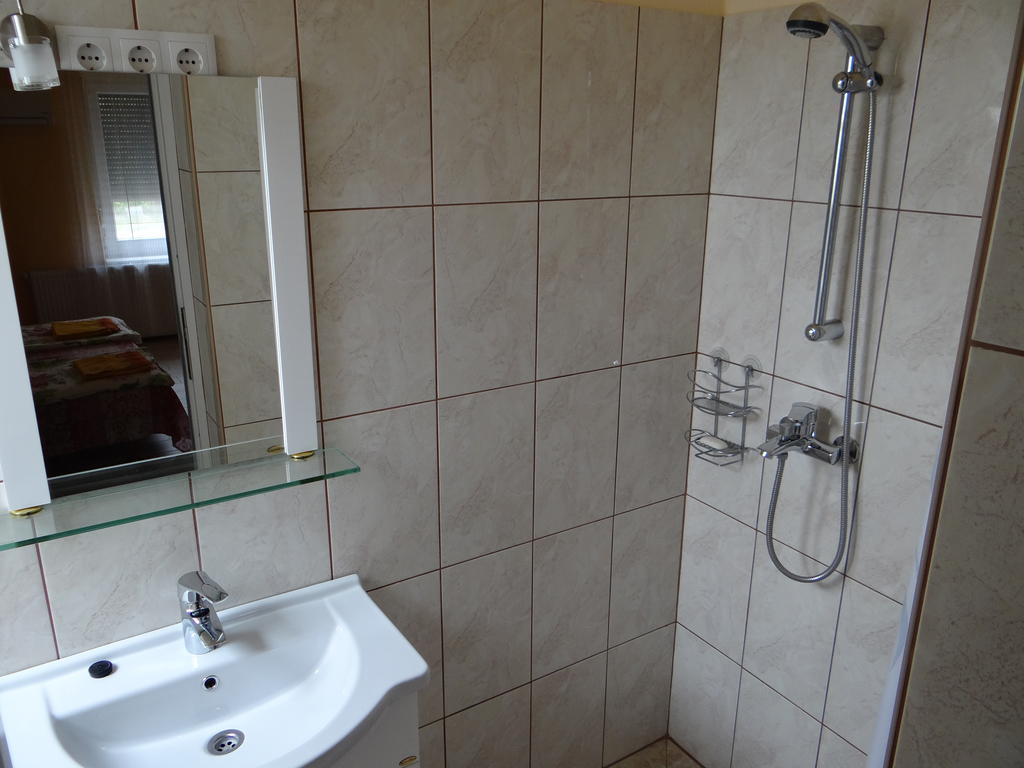 Marinica Apartman Hajdúszoboszló Quarto foto